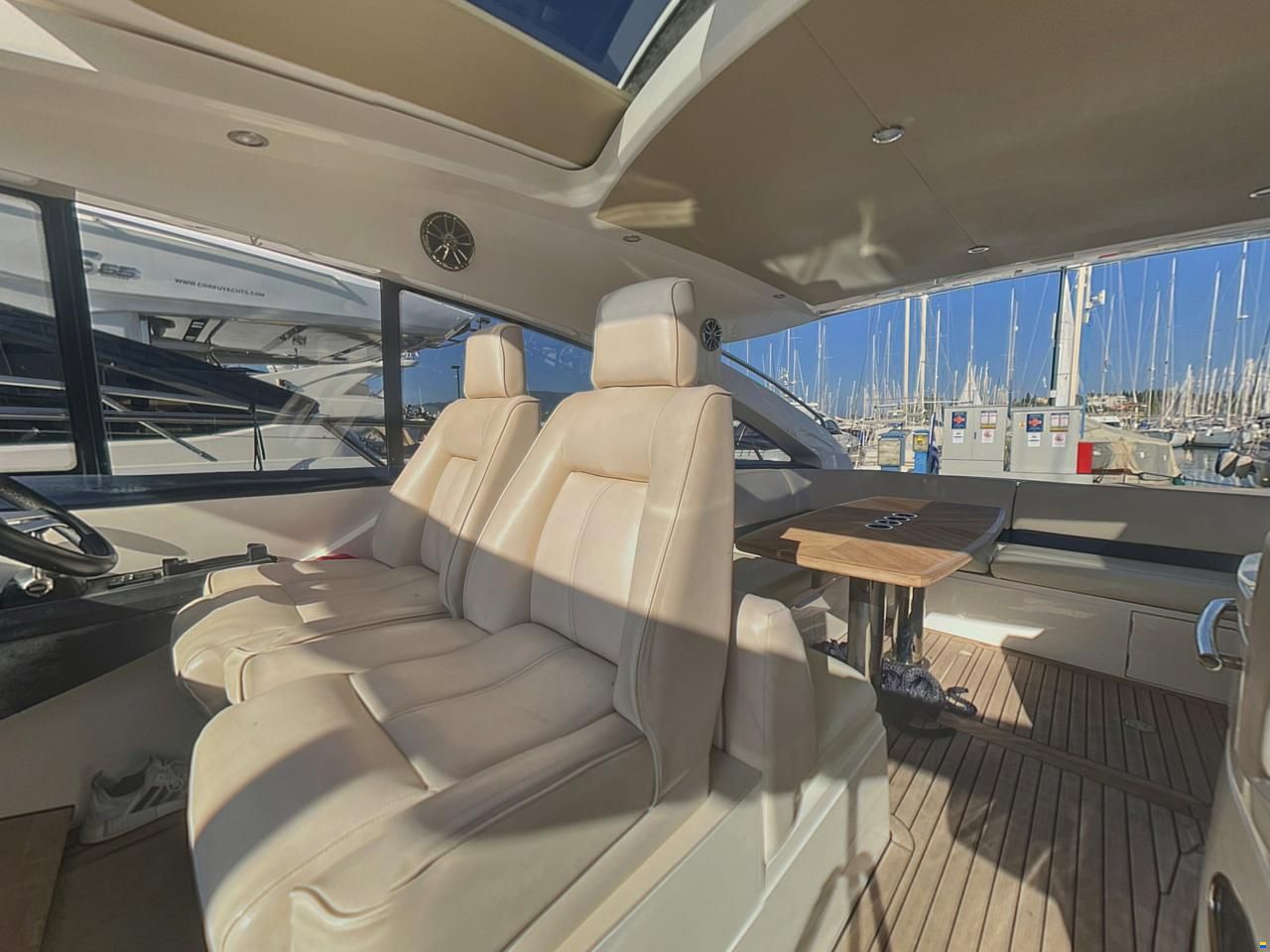 Princess V53