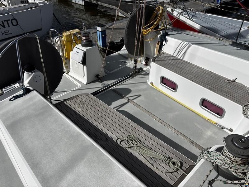 RM Yachts 1350