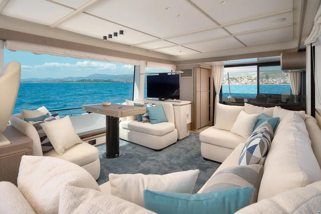 Azimut Magellano 60