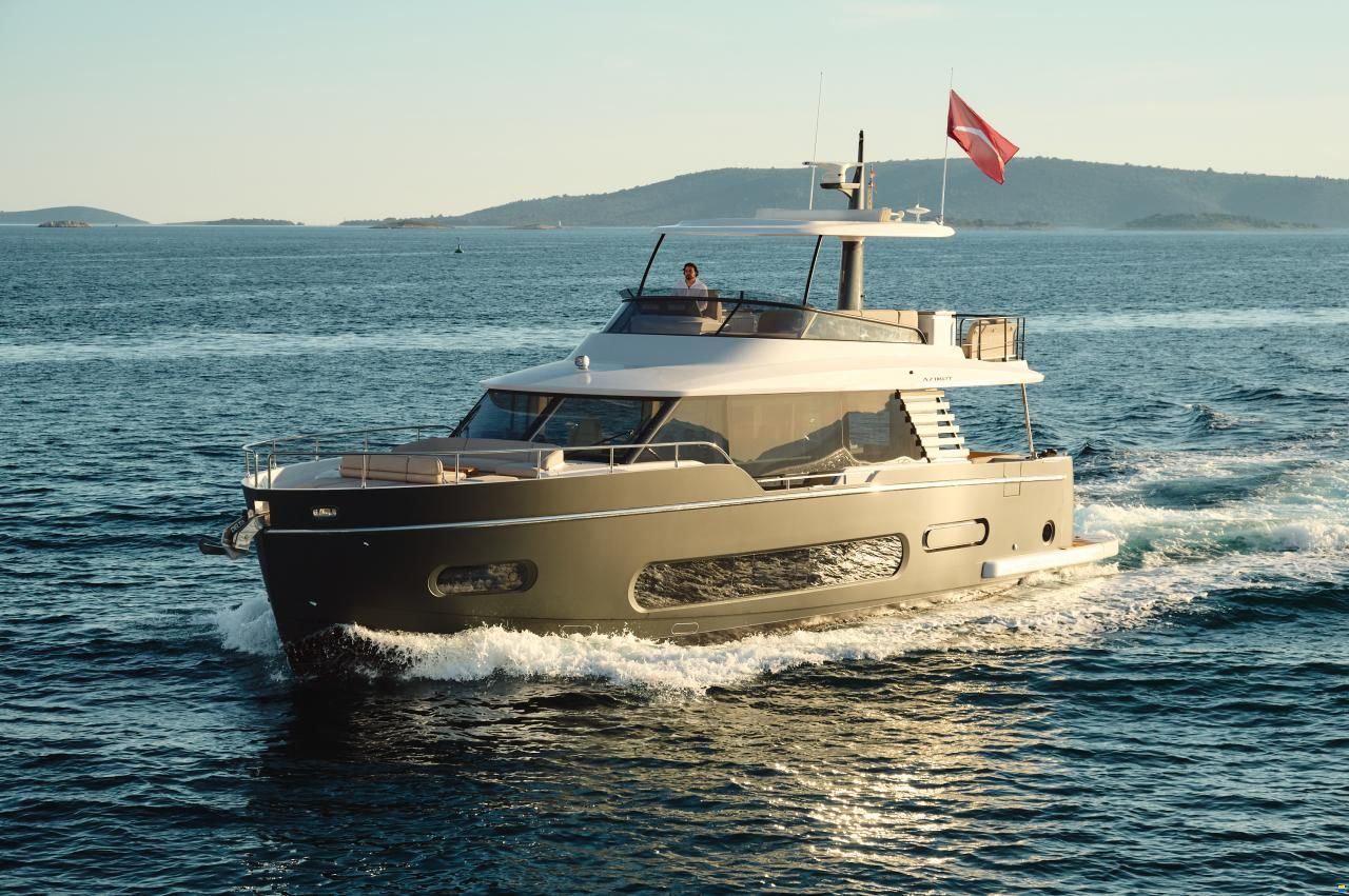 Azimut Magellano 60