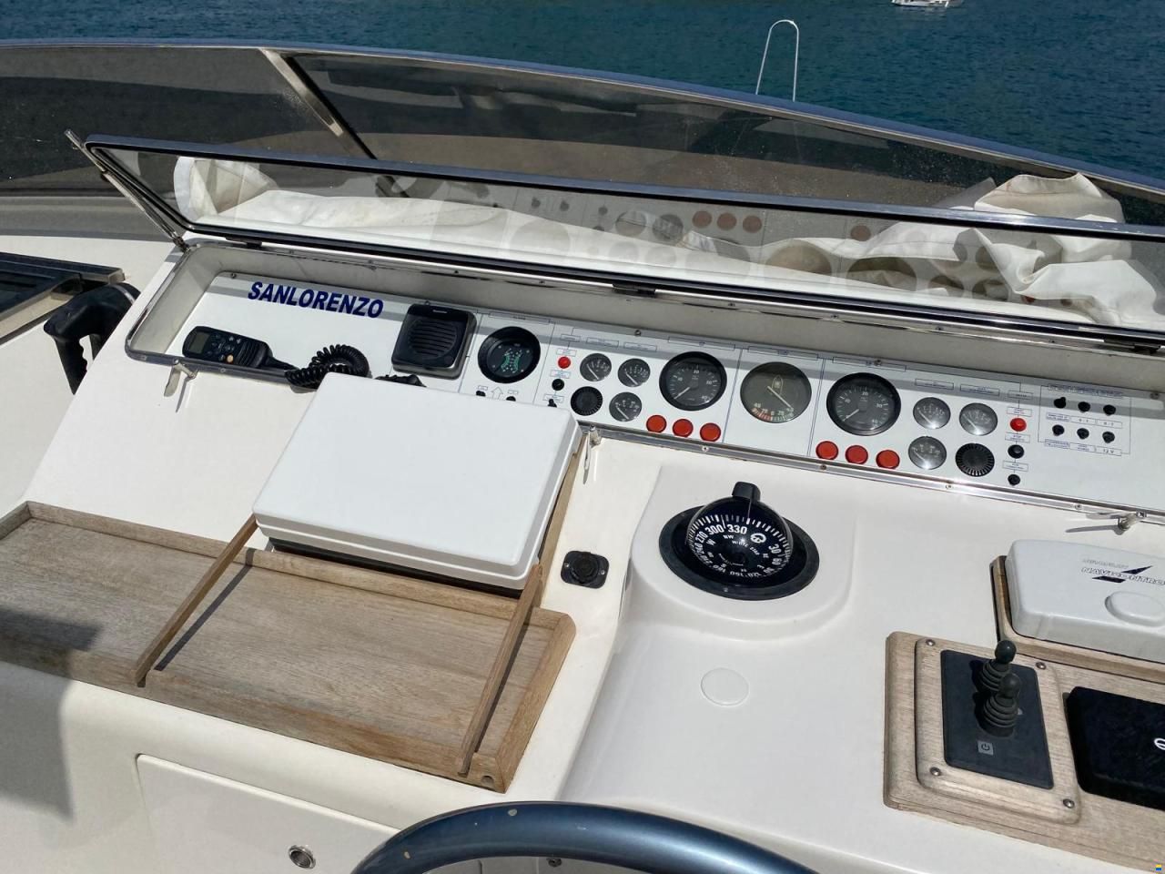 Sanlorenzo 57