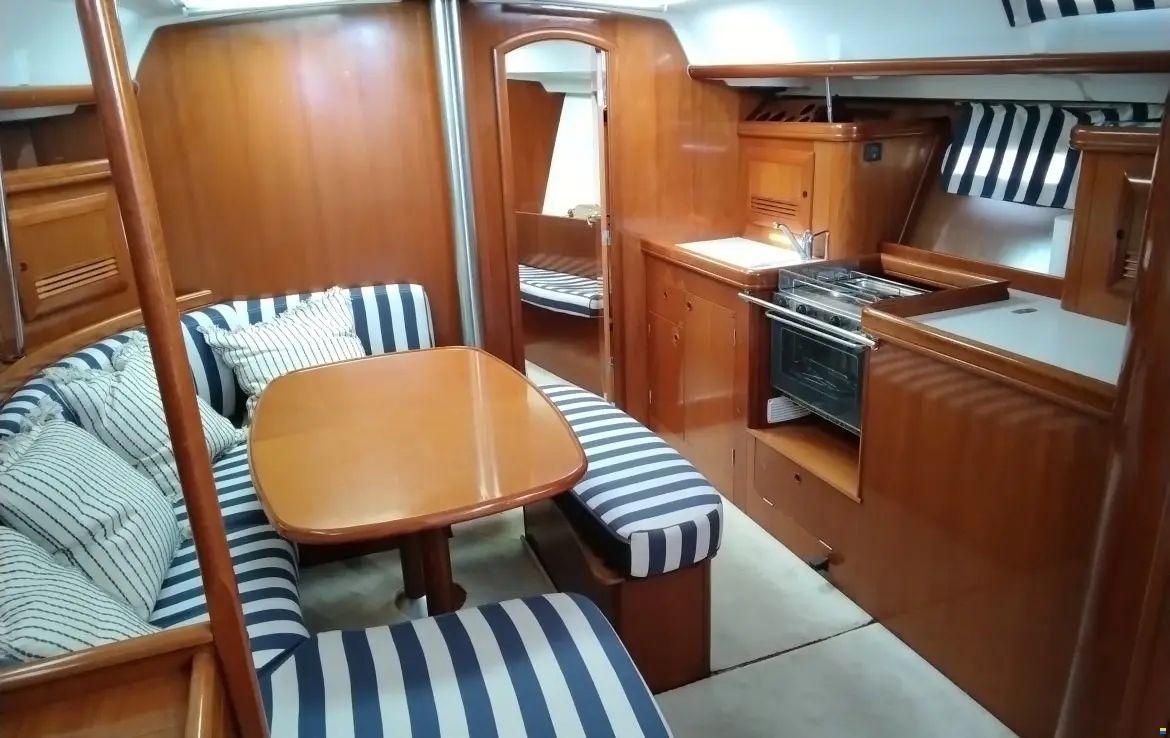 Beneteau Oceanis 393 Clipper