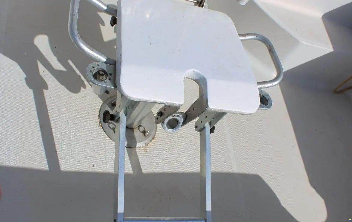 Luhrs 34 Convertible