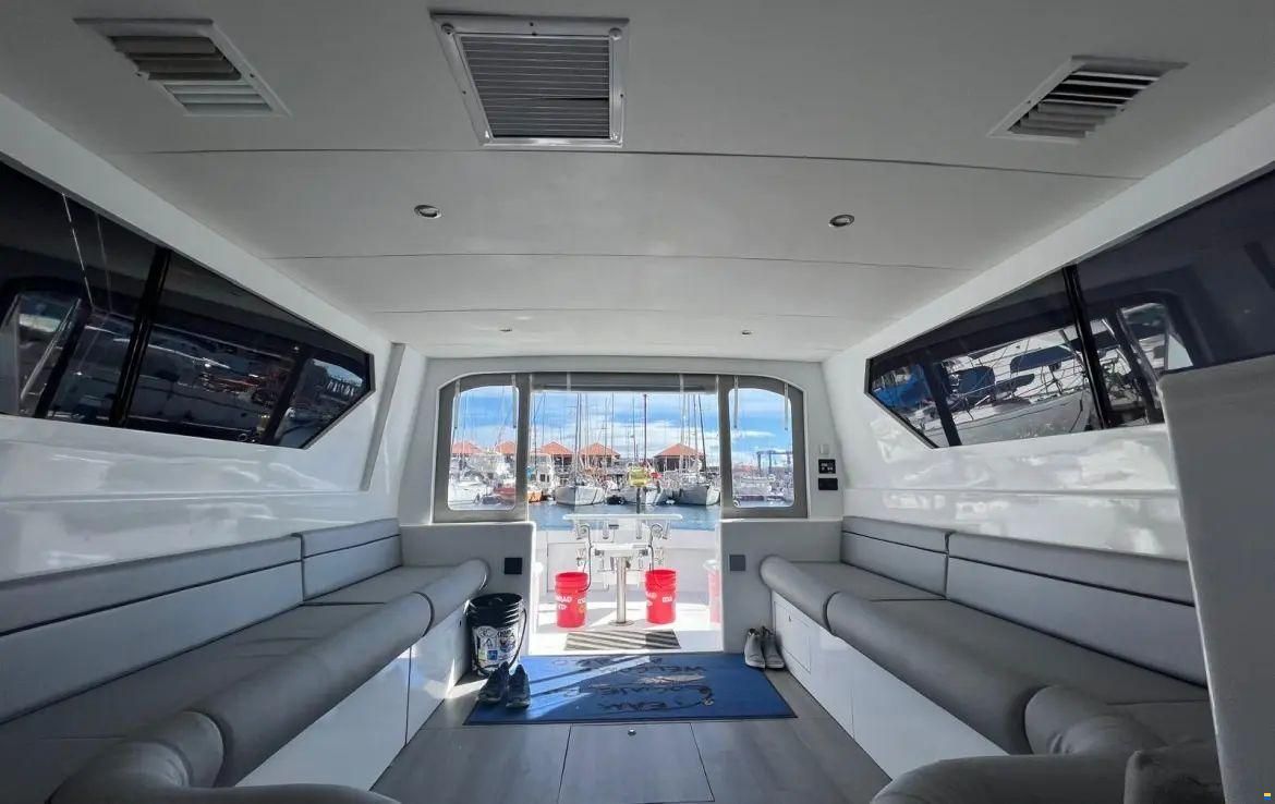 Hatteras 39 Convertible