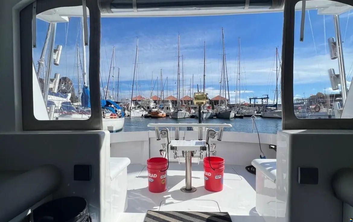 Hatteras 39 Convertible