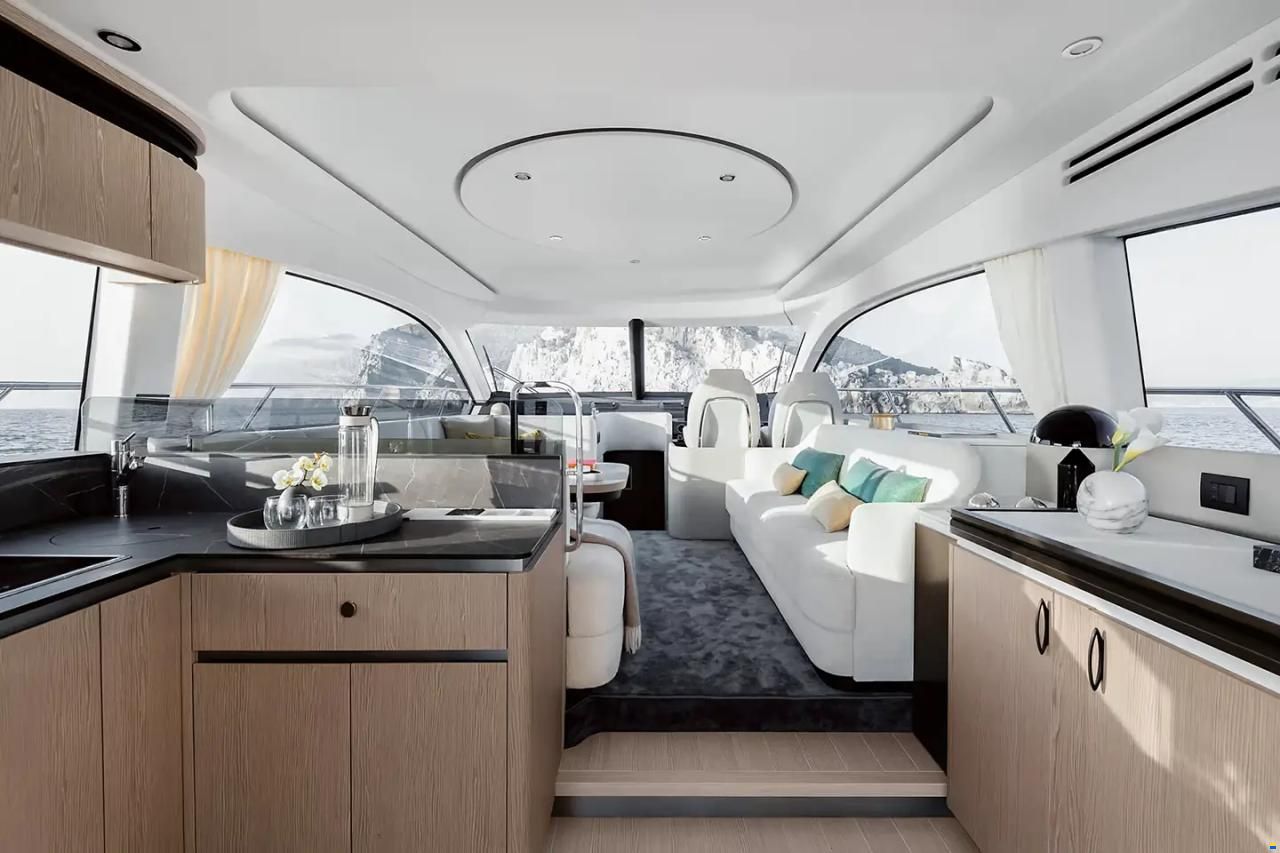 Azimut FLY 53