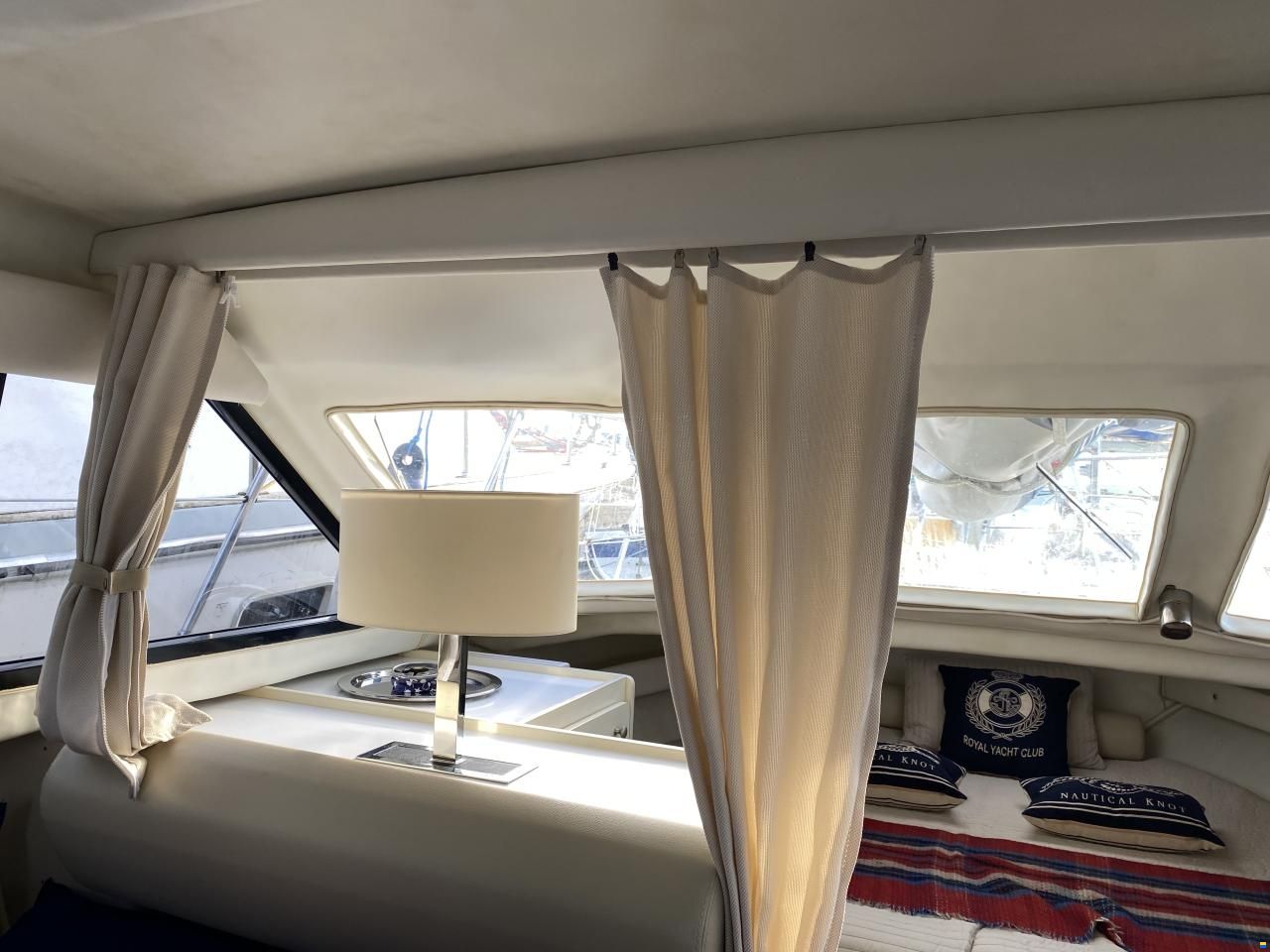 Bayliner 2858 Classic Flybridge
