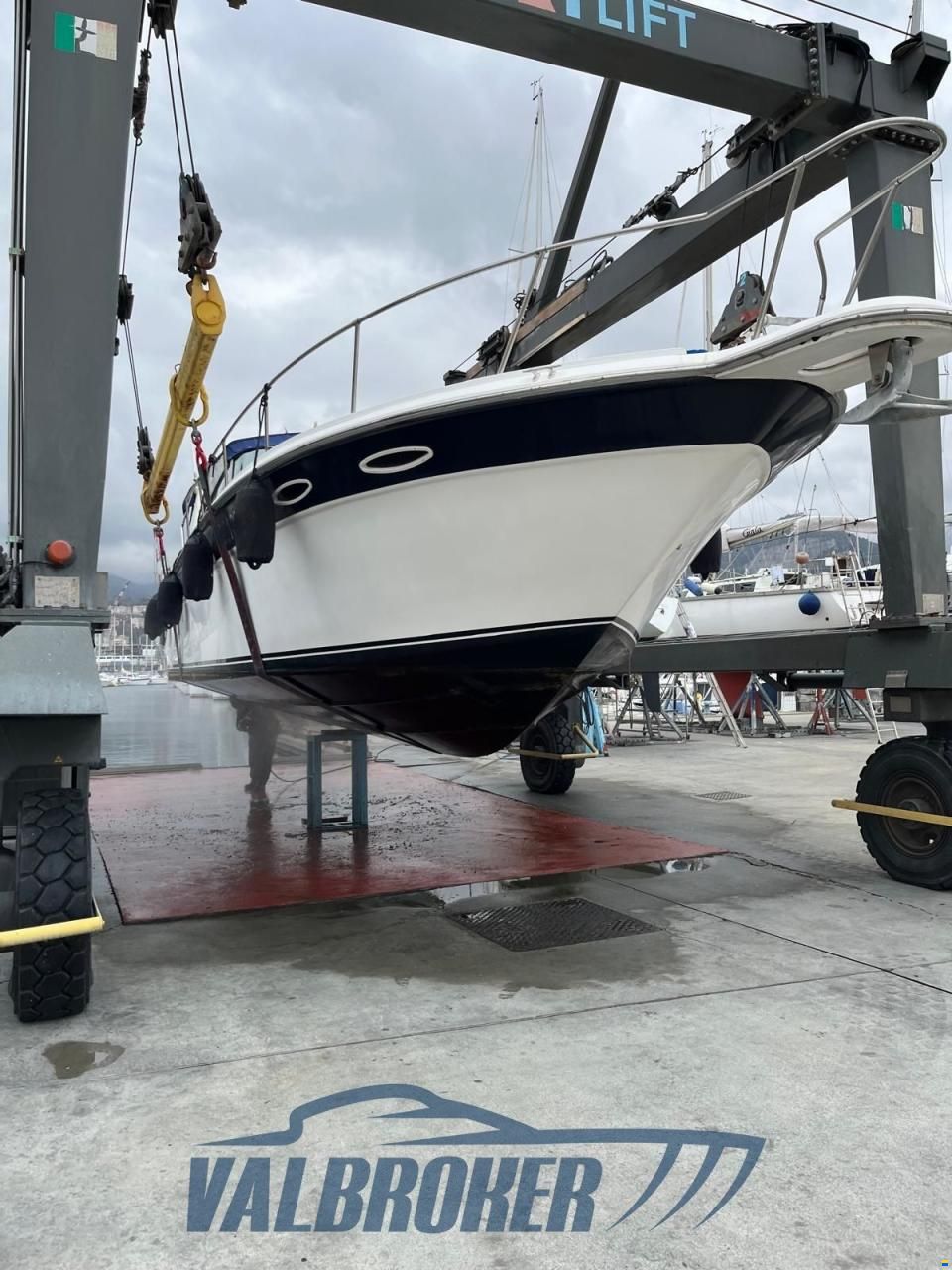 Sea Ray 370 SUNDANCER