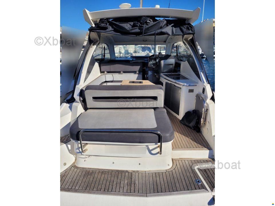 Galeon 325 HTO