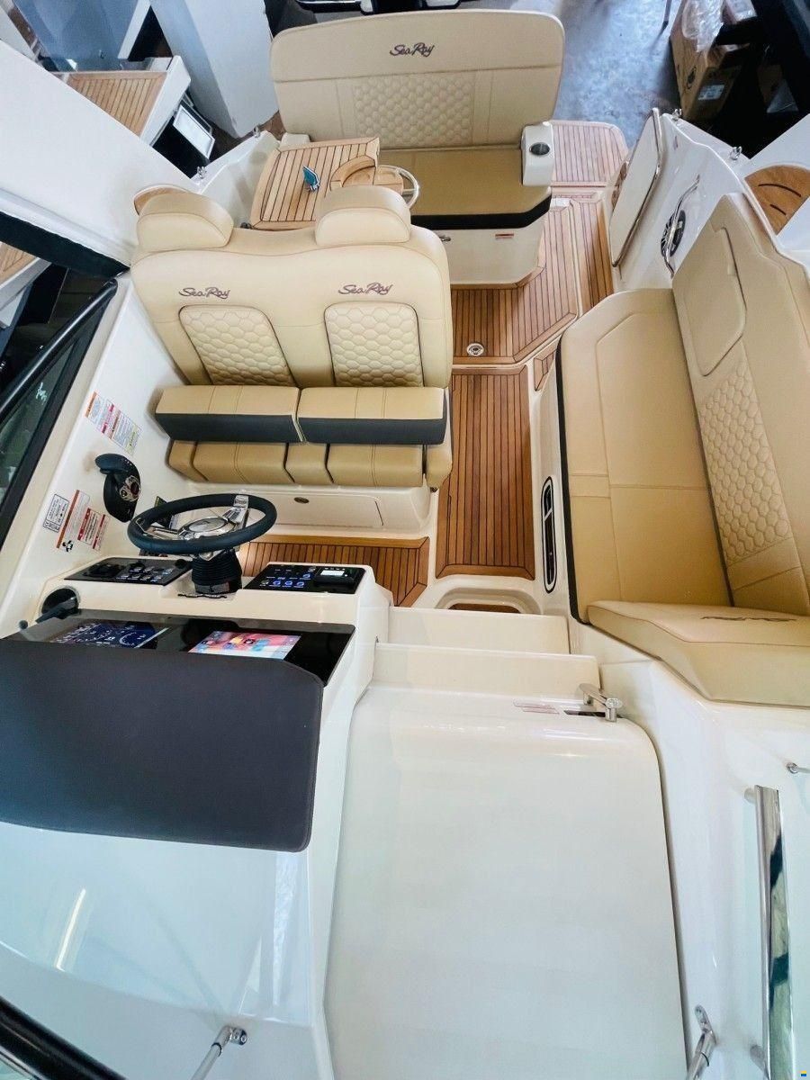 Sea Ray 265 SUNDANCER