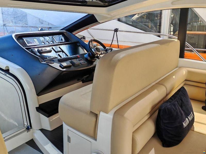 Sunseeker Predator 60