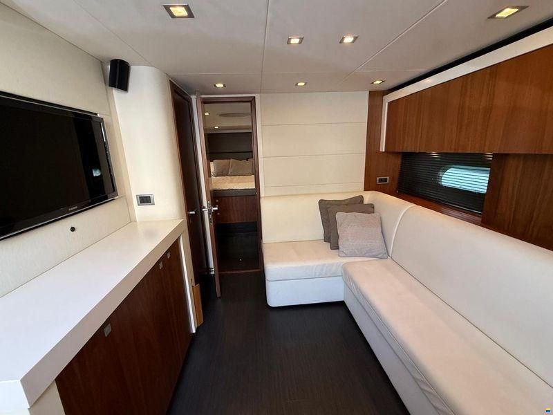 Sunseeker Predator 60