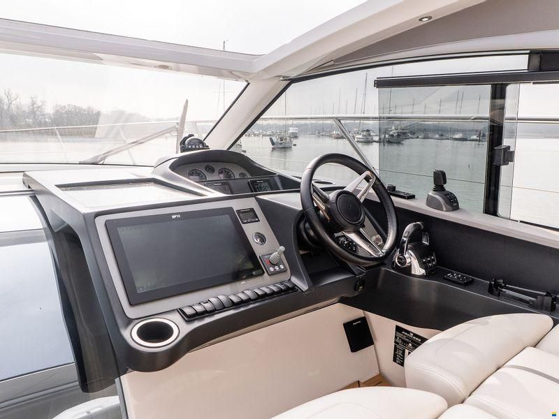Princess V40