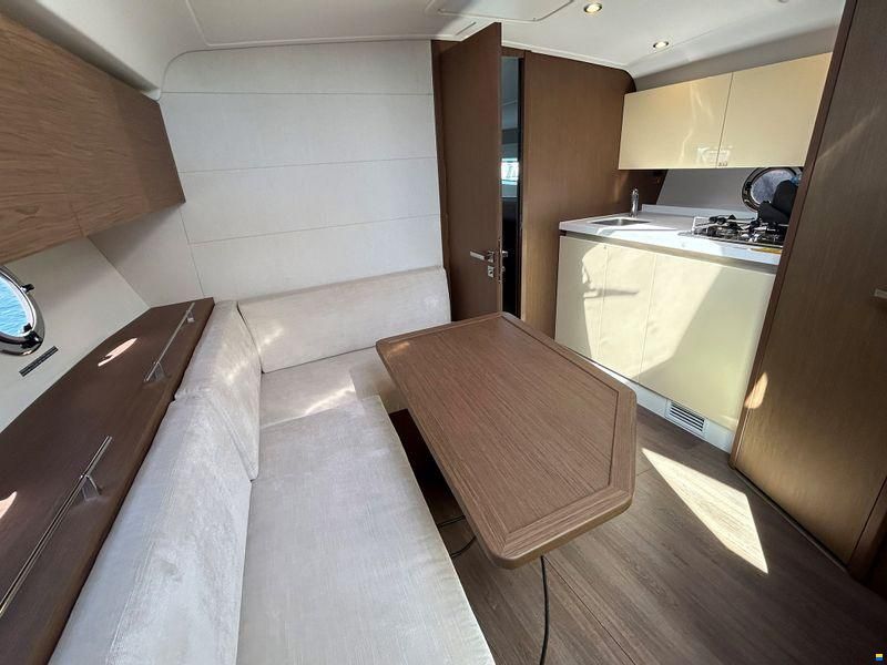 Jeanneau Beneteau Group Gran Turismo 40