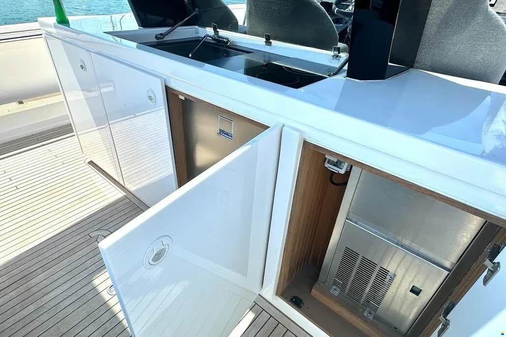 Pardo Yachts 43