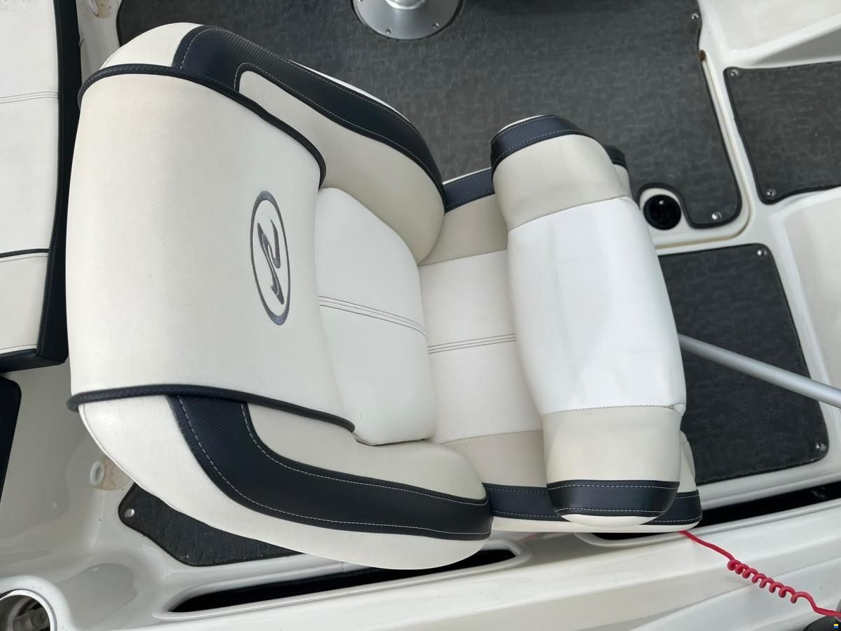Sea Ray 190 Sport Bowrider