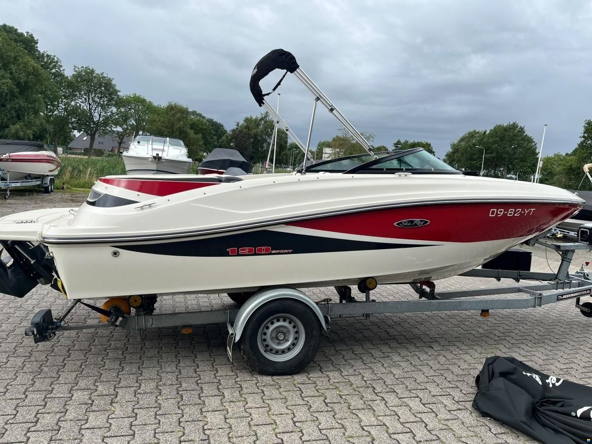 Sea Ray 190 Sport Bowrider