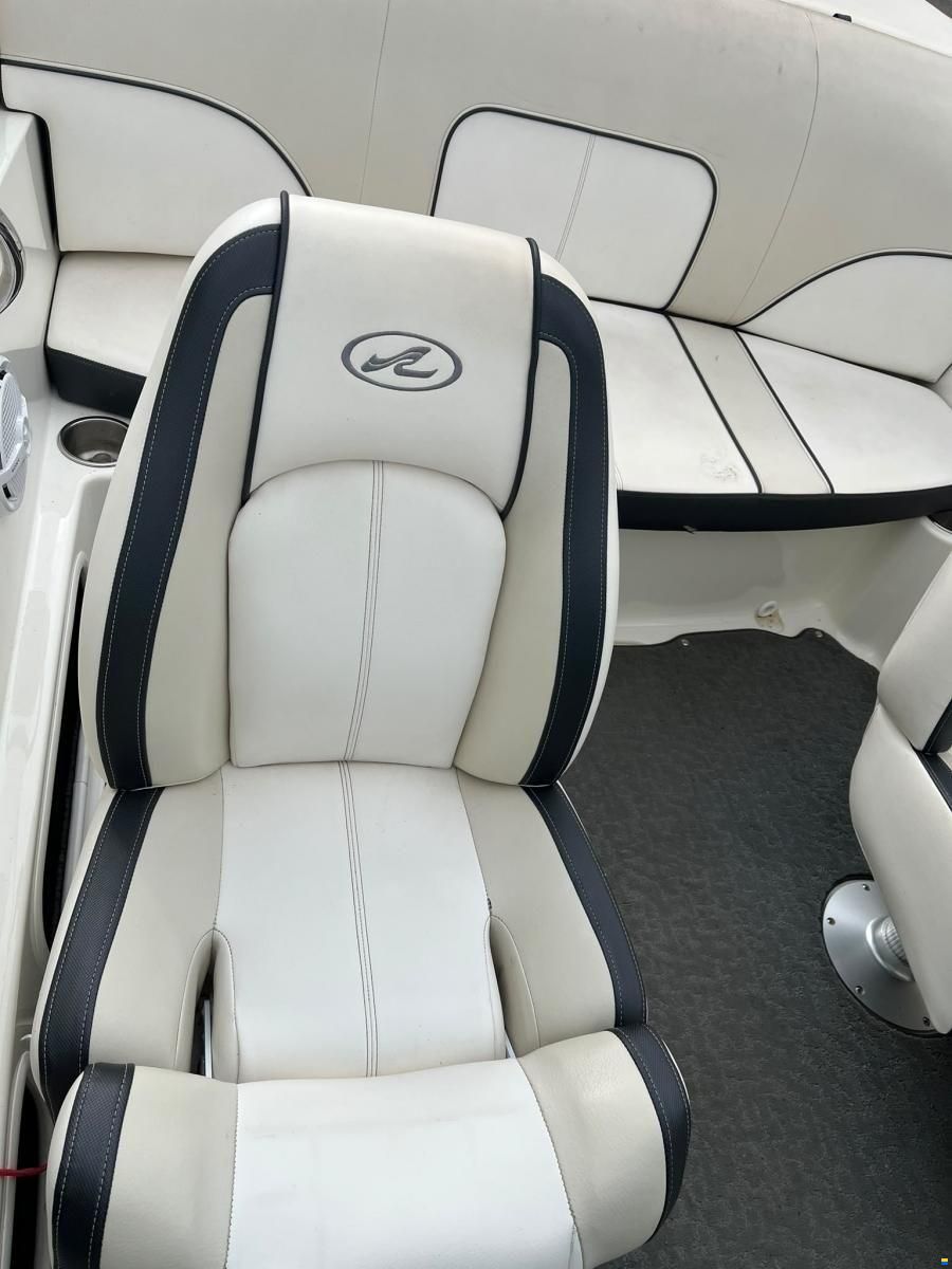 Sea Ray 190 Sport Bowrider