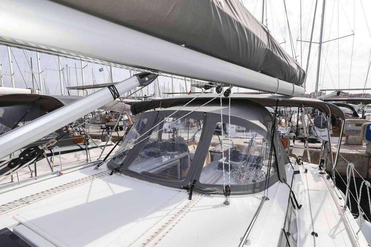Bavaria C42