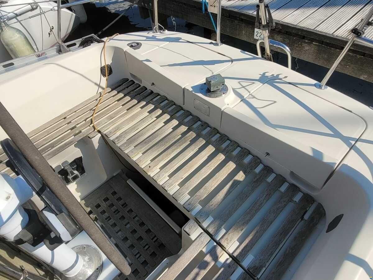 Beneteau First 35