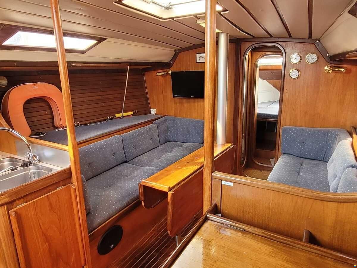Beneteau First 35