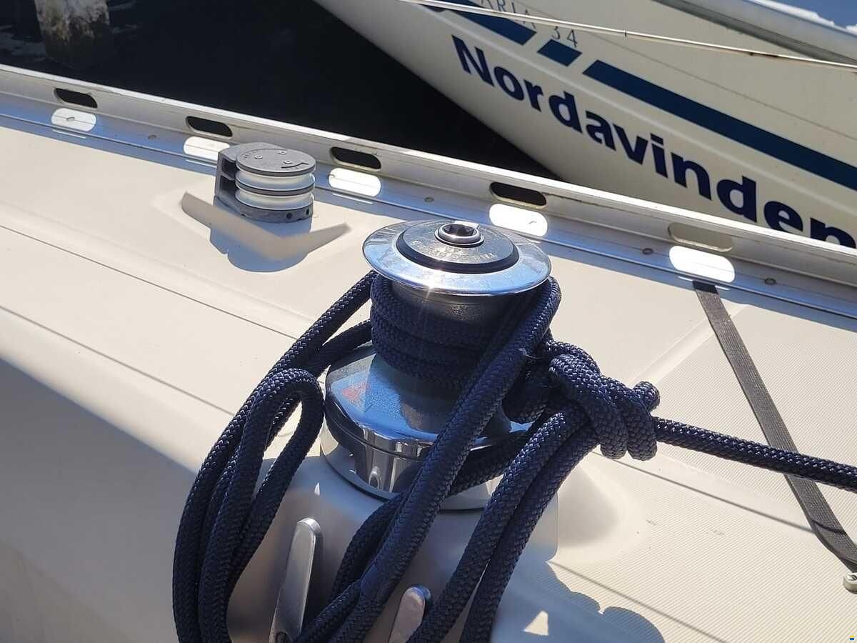 Beneteau First 35