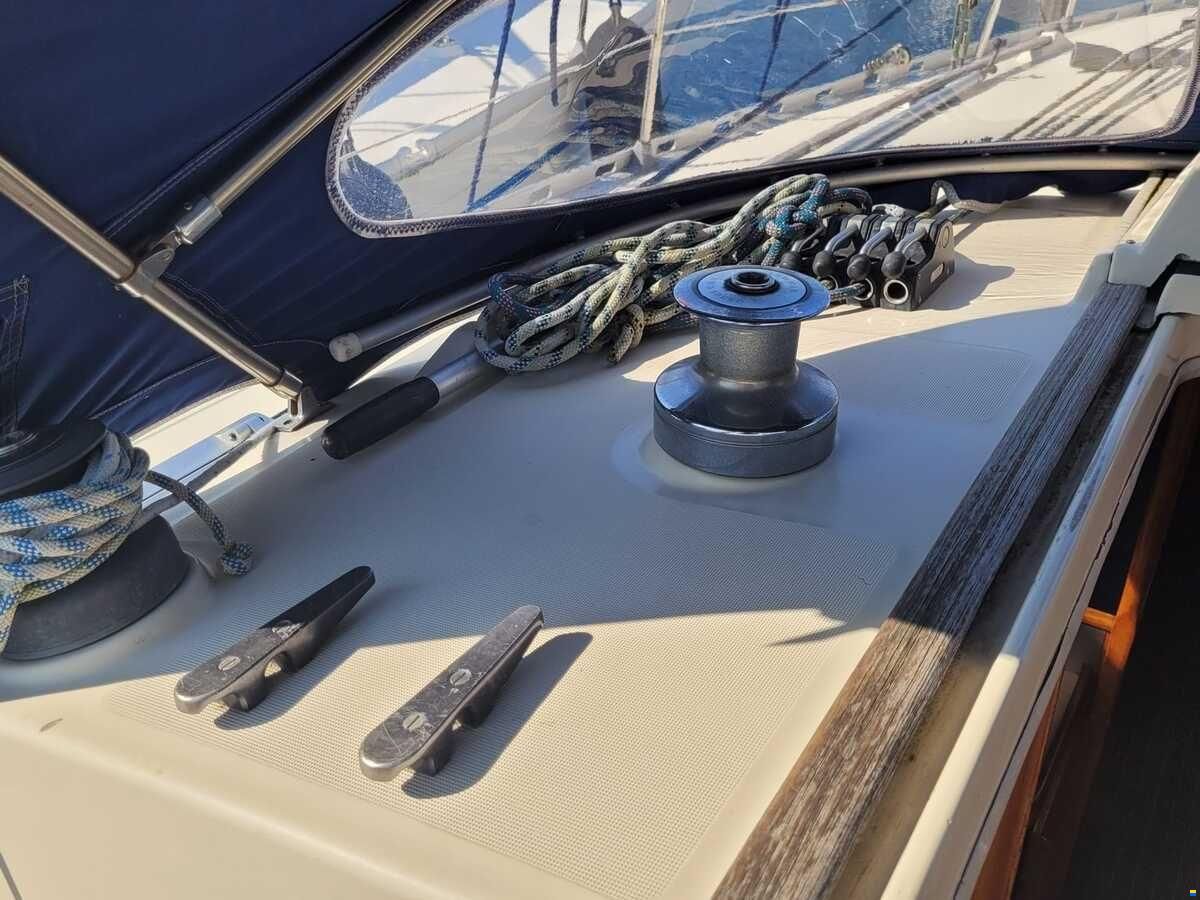 Beneteau First 35