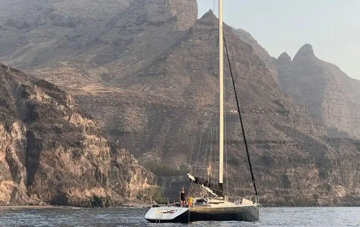 Maxi Dolphin Giro 34