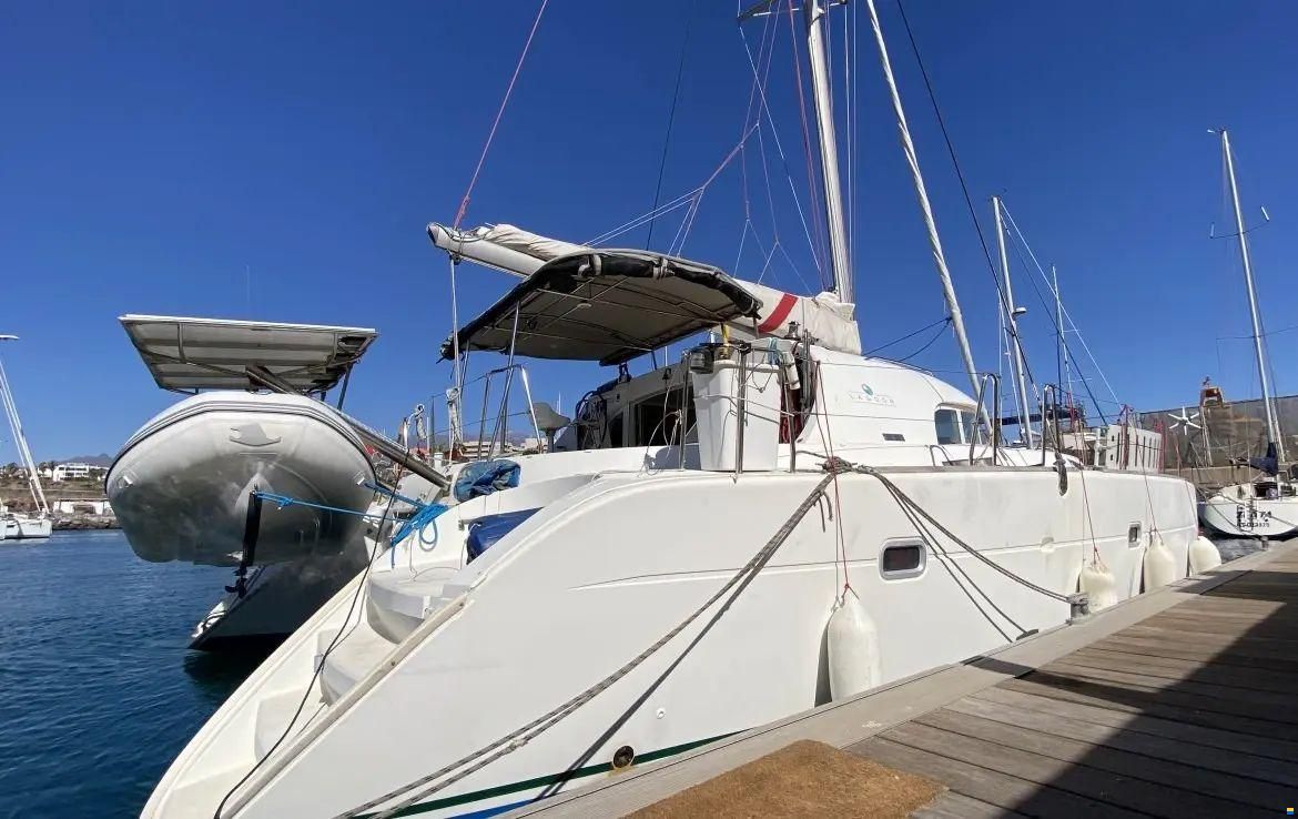 Lagoon 380