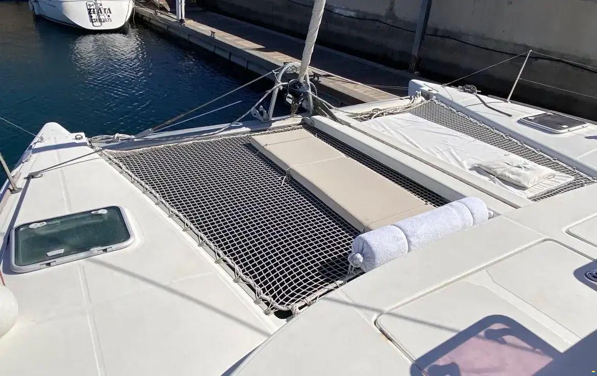 Lagoon 380