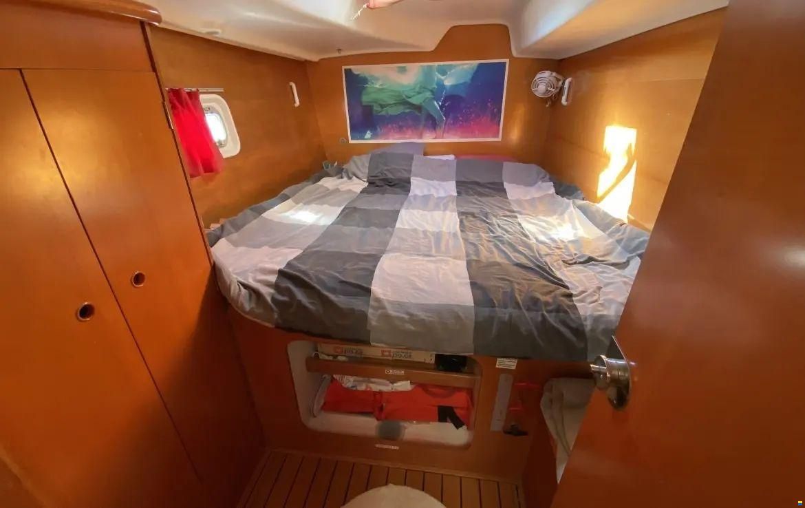 Lagoon 380