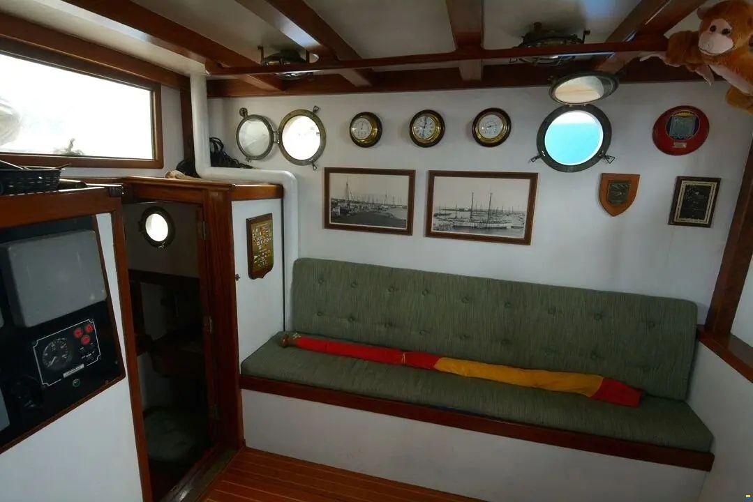Custom Boats Staysail Schooner