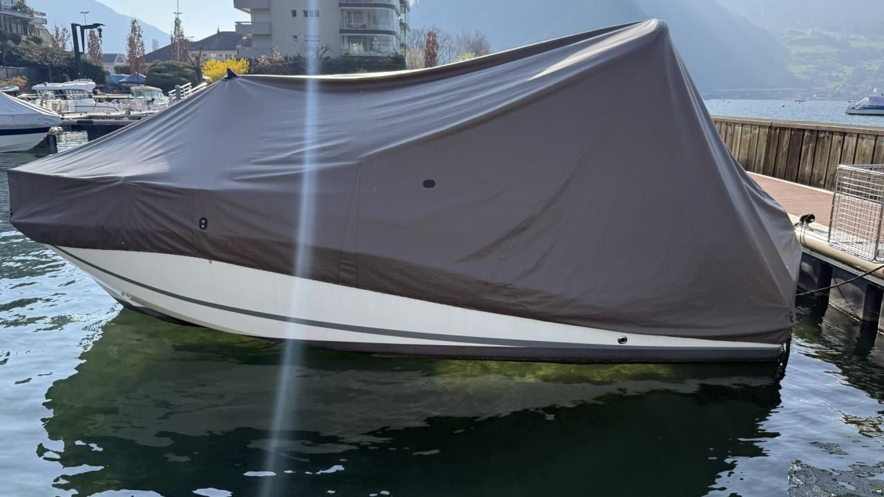 Quicksilver Activ 555 Open