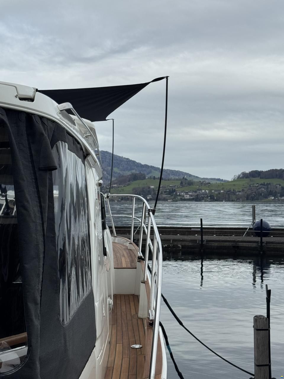 Marex 330