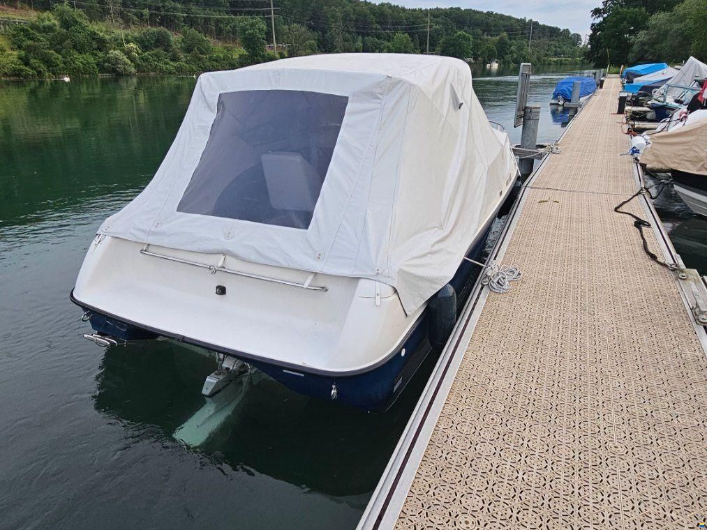 Crownline Bayside 650