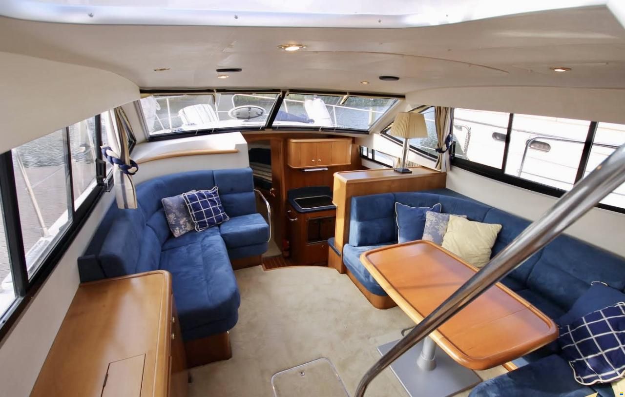 Broom 39 L