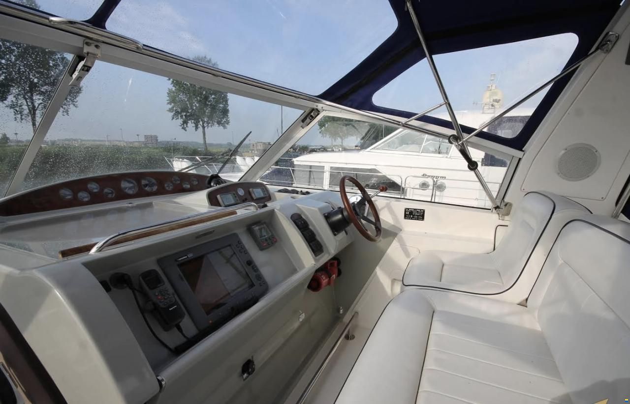 Broom 39 L