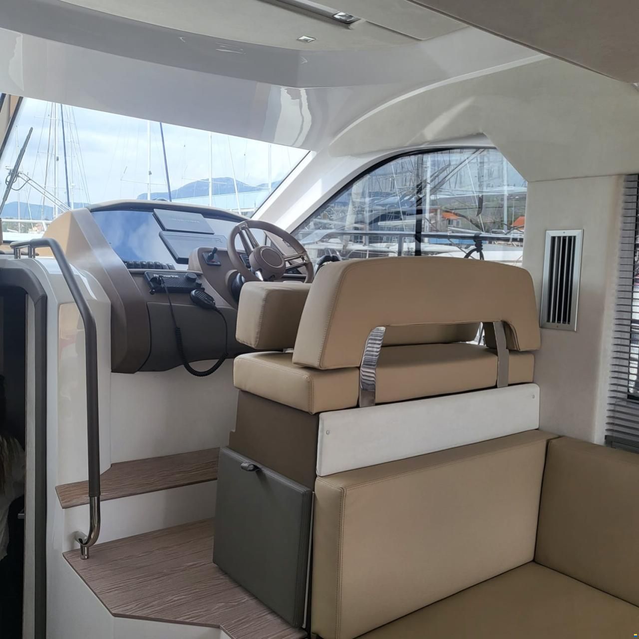 Sessa F42 FLY