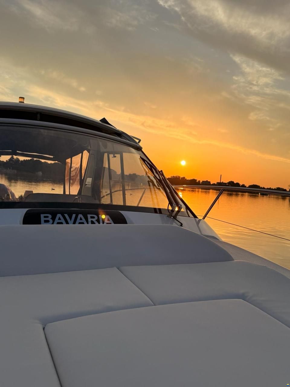 Bavaria S 33 HT