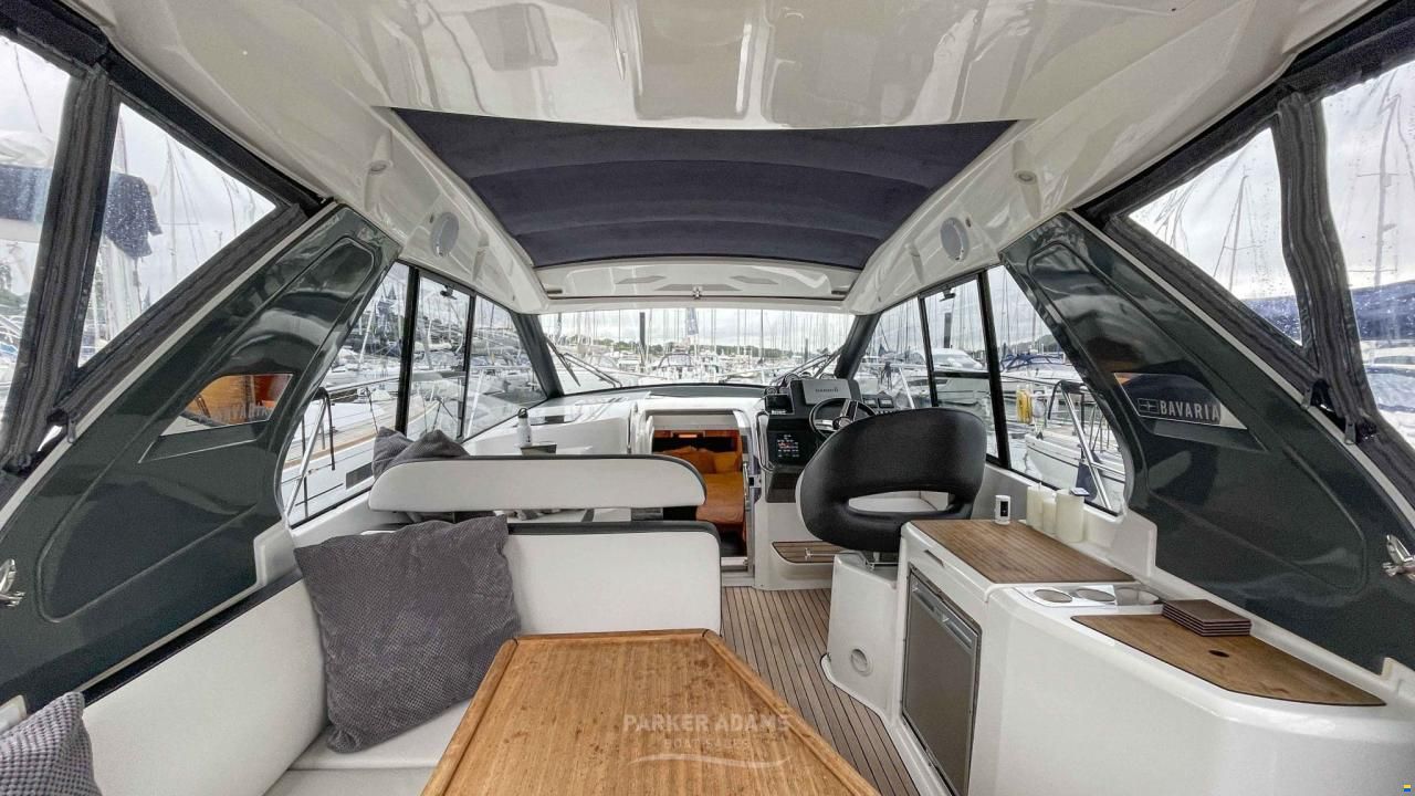 Bavaria  S 33 HT
