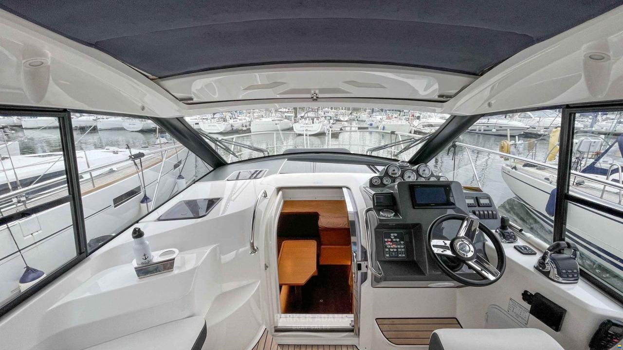 Bavaria  S 33 HT