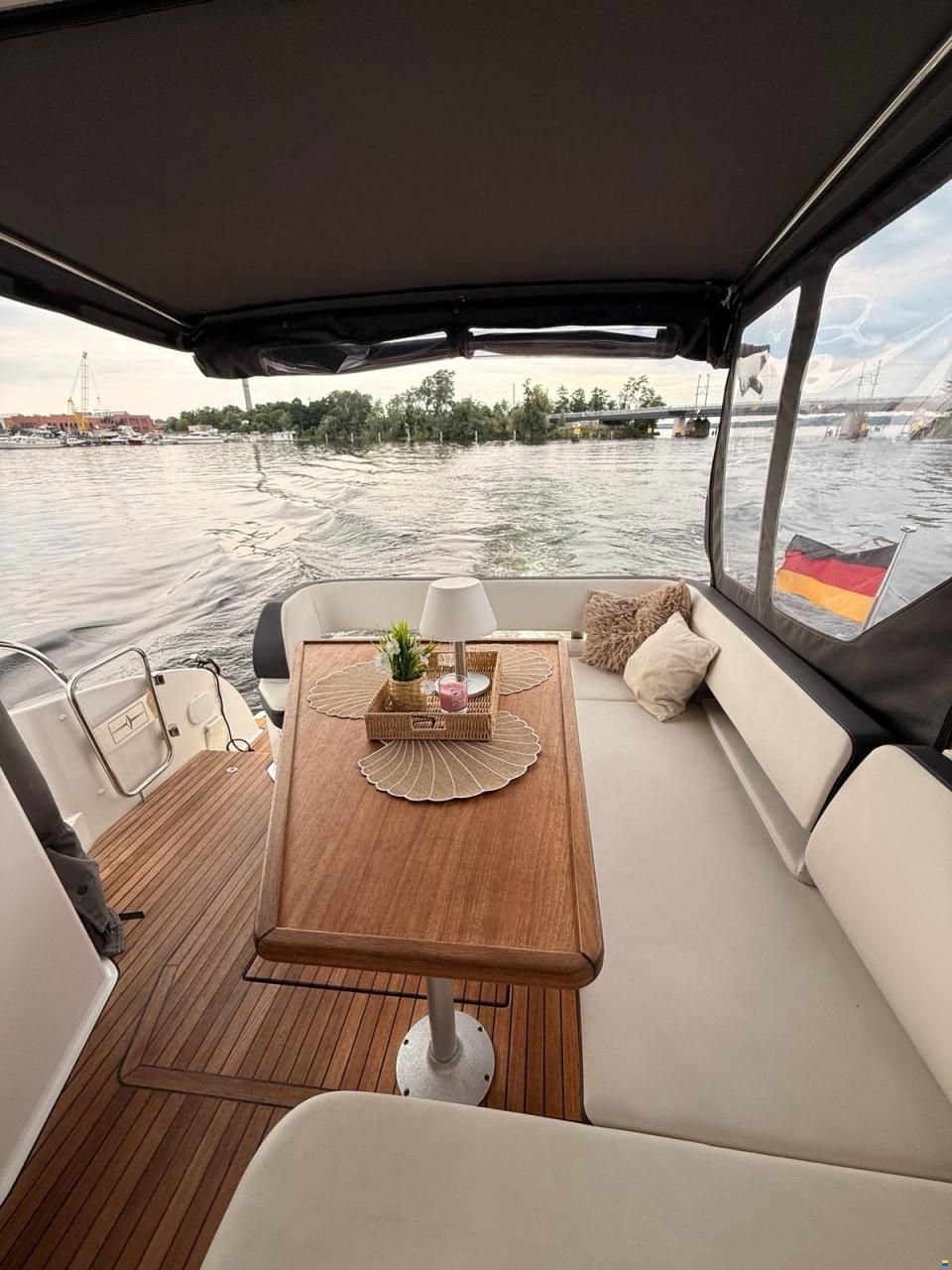 Bavaria S 33 HT