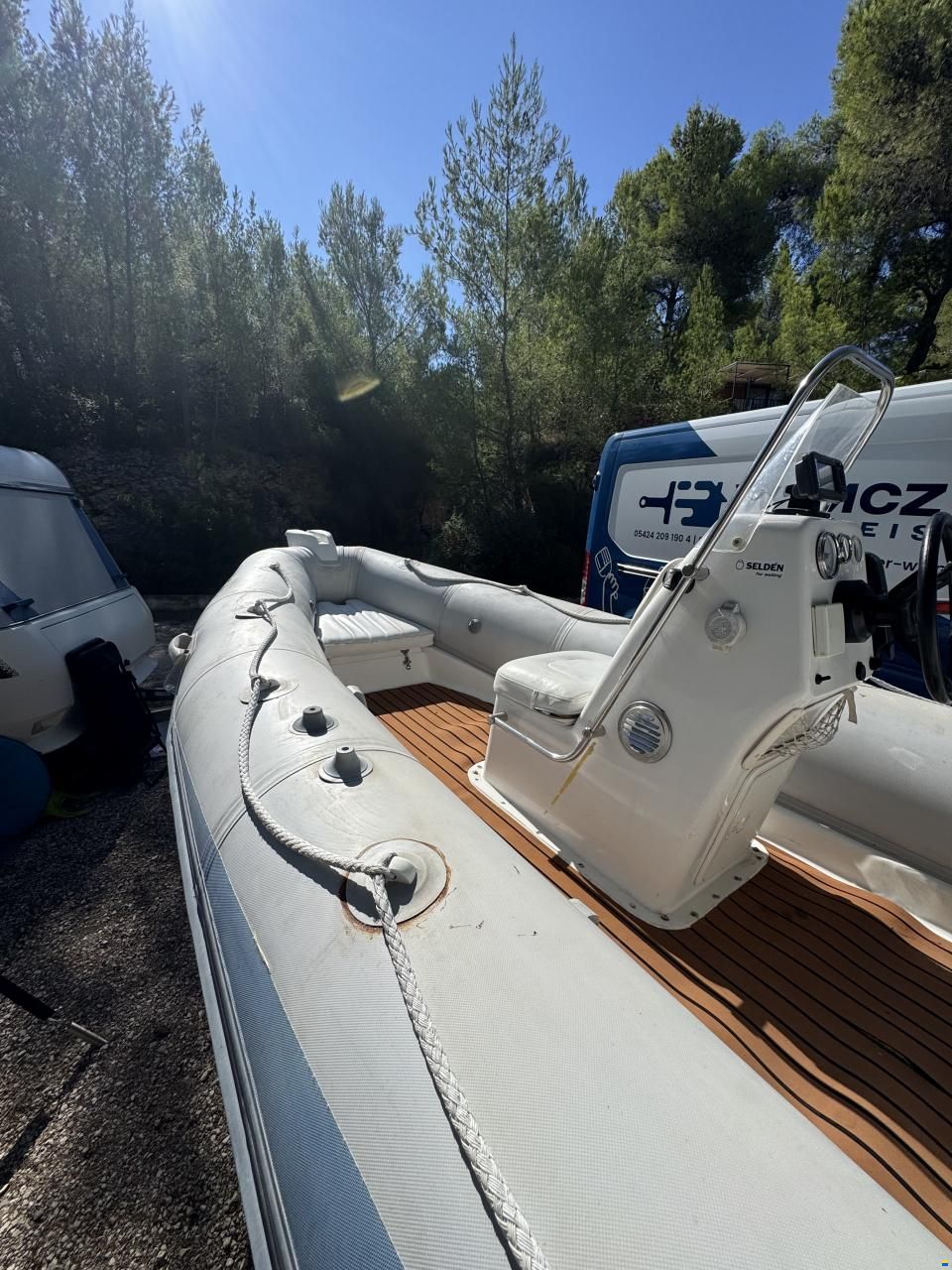 Adventure 520