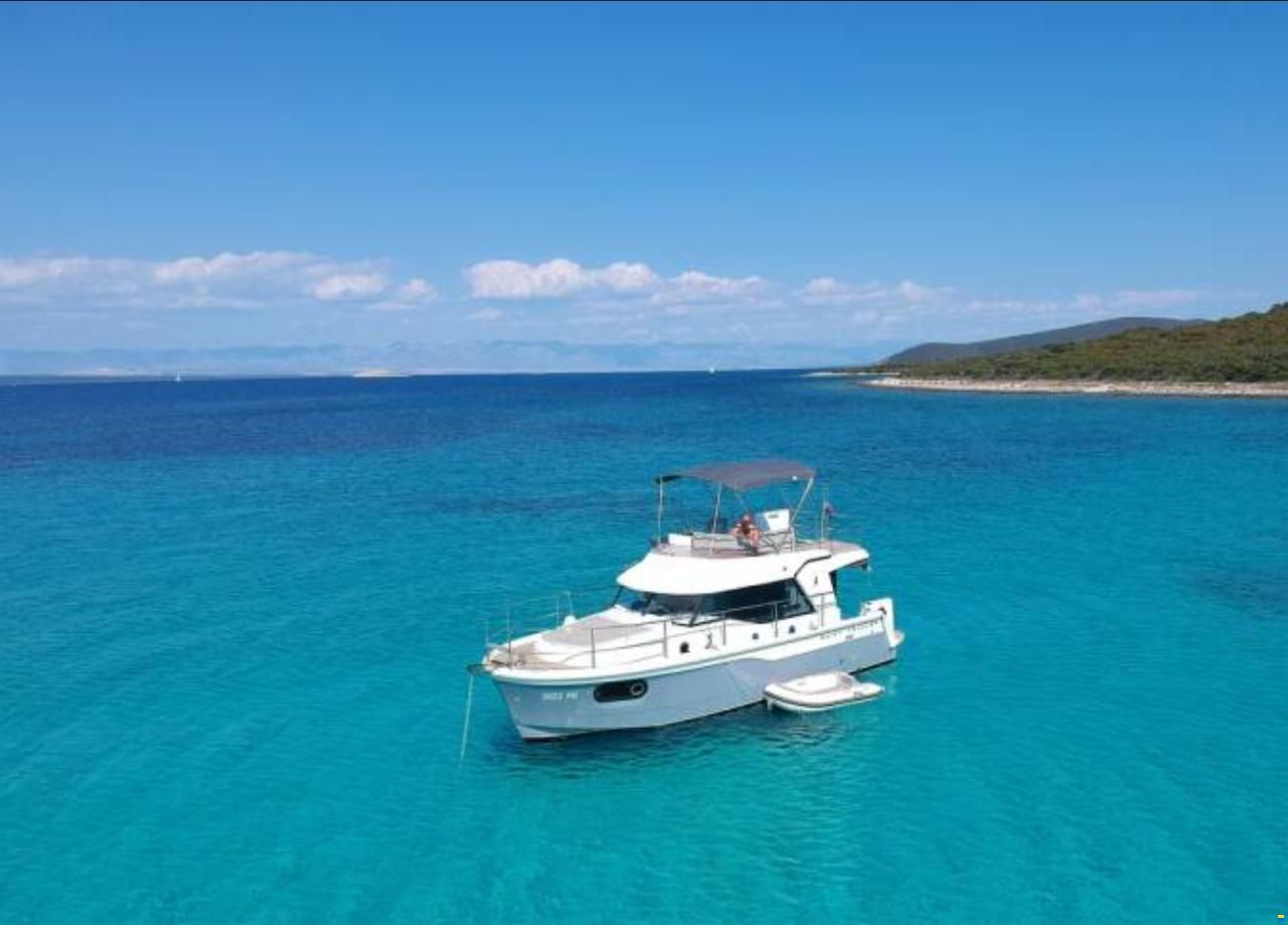 Beneteau Swift Trawler 30