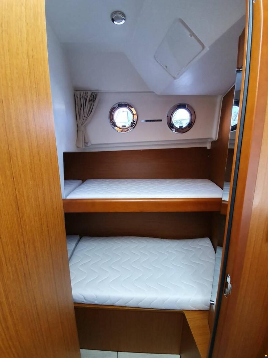 Beneteau Swift Trawler 30