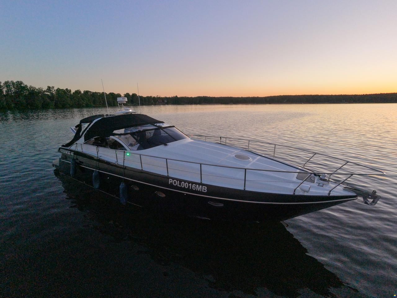 Pershing 45