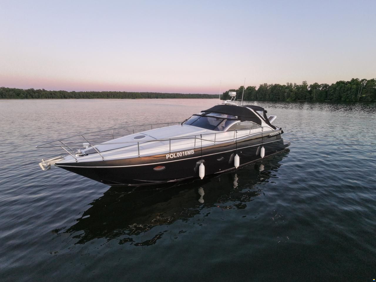 Pershing 45