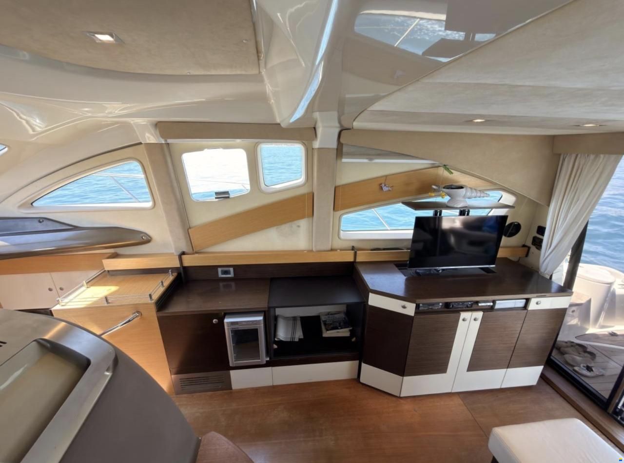 Cranchi Atlantique 43