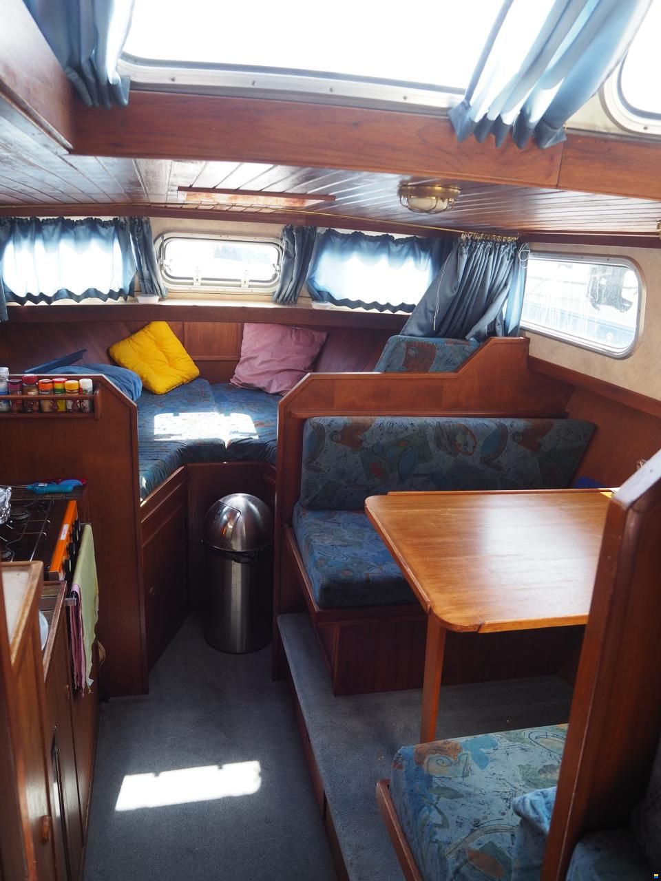 Pedro 1000 Flybridge