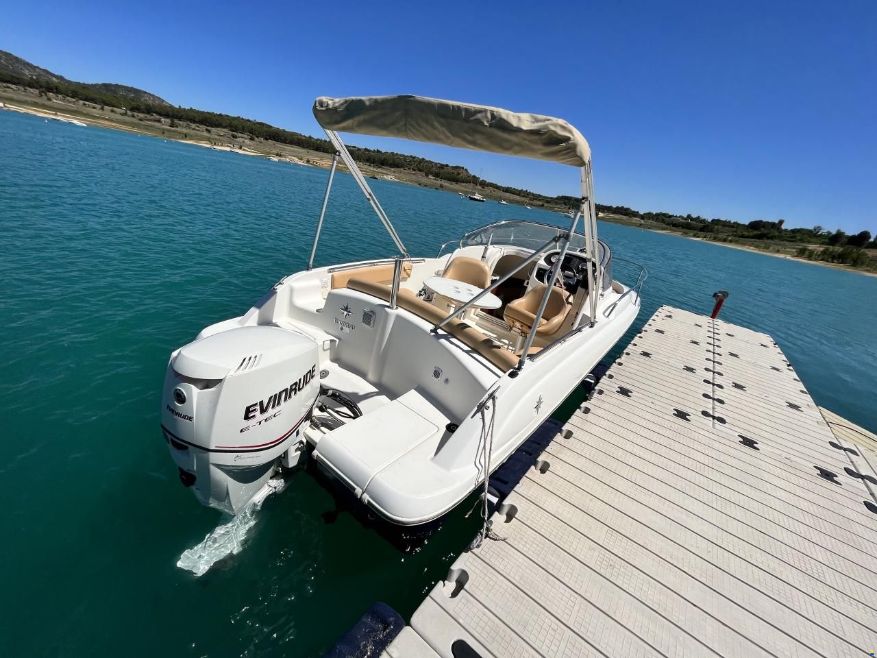 Jeanneau Cap Camarat 715 WA